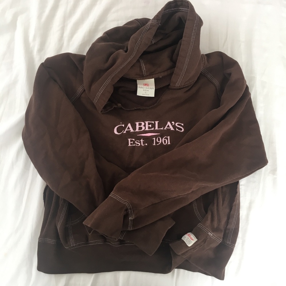 brown and pink cabela’s hoodie